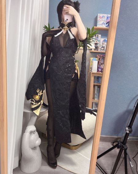 丰满女邻居做爰bd图片