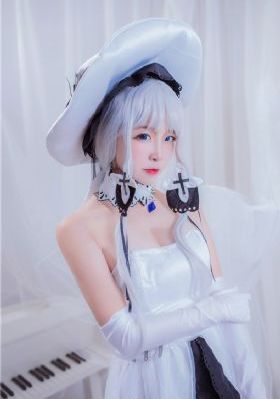 挣扎的亚当君